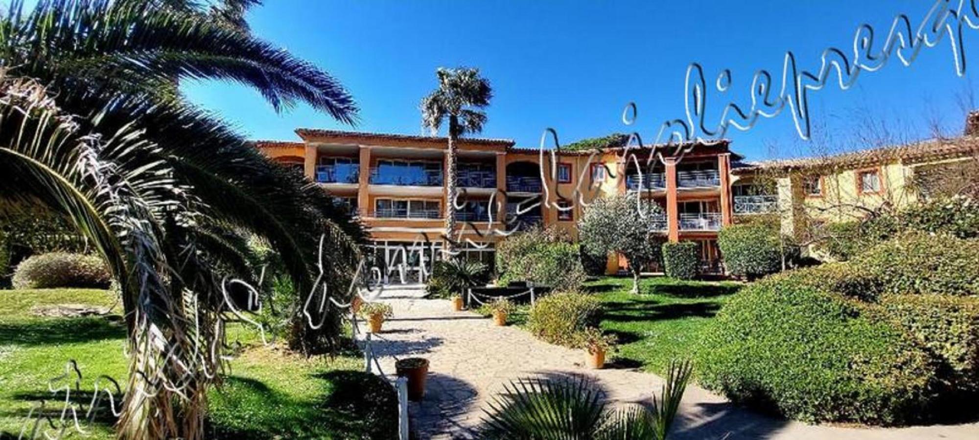 Magnifique Parc de la Presqu'île avec Piscine et Plage face à Porquerolles ! Hyères Extérieur photo