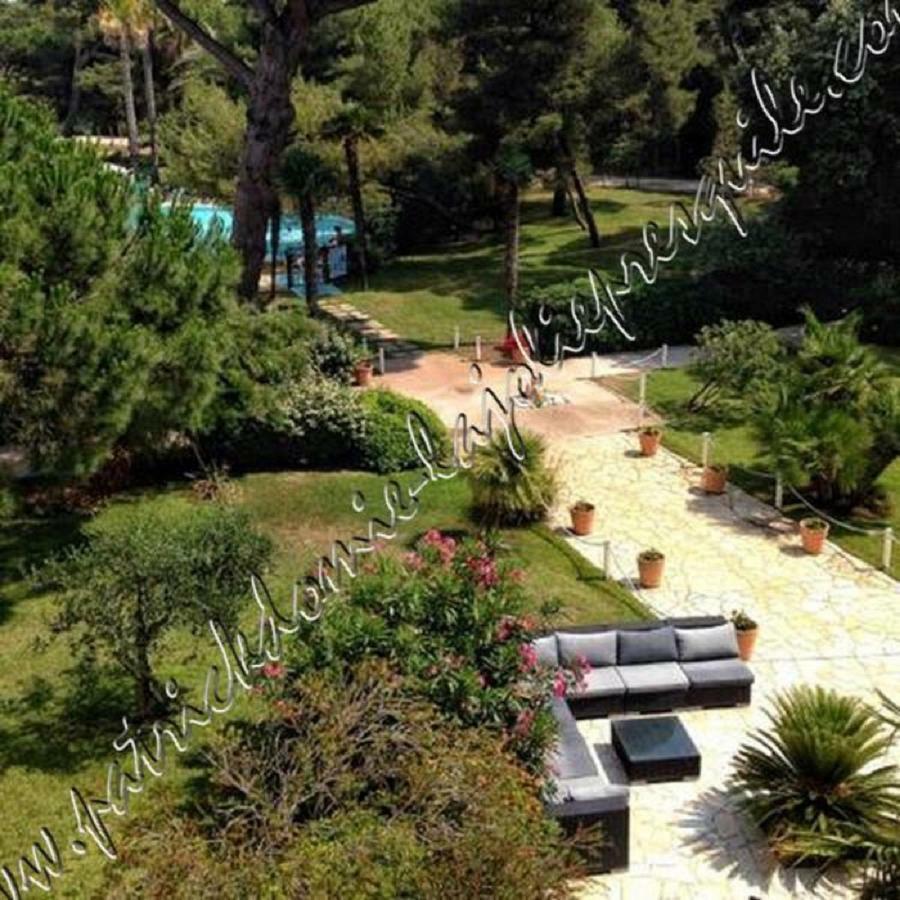 Magnifique Parc de la Presqu'île avec Piscine et Plage face à Porquerolles ! Hyères Extérieur photo